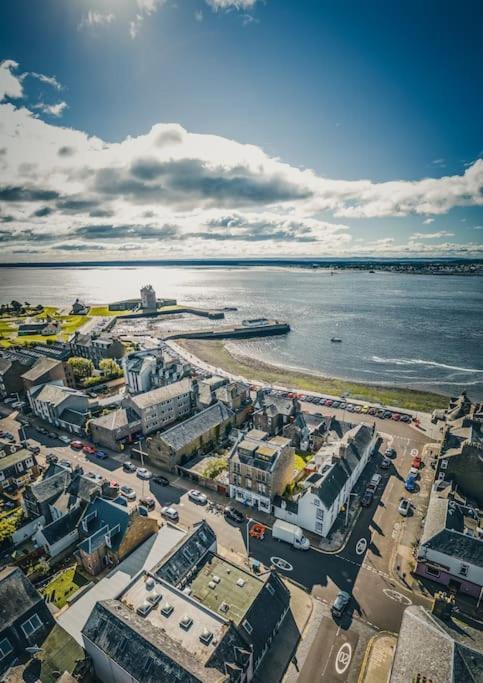 Broughty Ferry Riverview Apt -3 Bedroom -Sleeps 6 エクステリア 写真